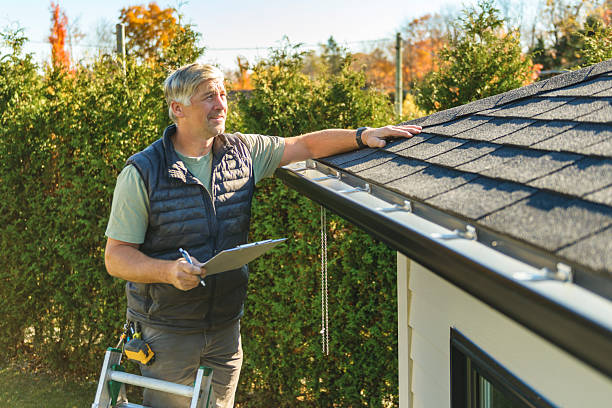 Professional Roofing technician working in Houston, TX